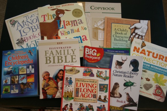 10 Books About Art and Artists for Your Morning Basket - Sonlight  Homeschooling Blog